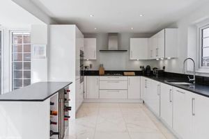 Photo 9- click for photo gallery